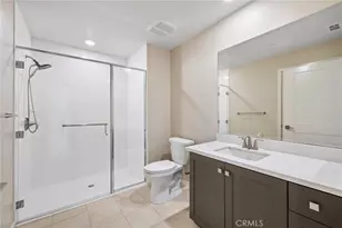 111 Bowery, Irvine, CA 92612 - Photo 17