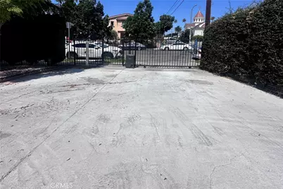 1558 N Kenmore, Los Angeles, CA 90027 - Photo 3