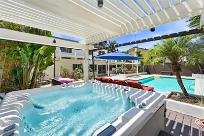 17982 Dellglen Circle, Huntington Beach, CA 92647 - Photo 31