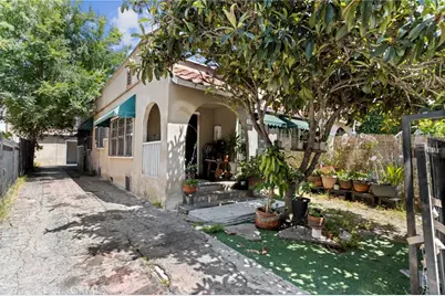 1154 N Wilton, Los Angeles, CA 90038 - Photo 3