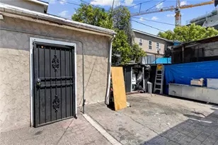 1154 N Wilton, Los Angeles, CA 90038 - Photo 25