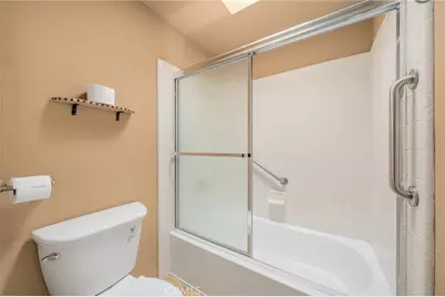 65 Claret, Irvine, CA 92614 - Photo 27