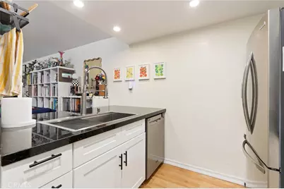 711 N Lacy Street #D, Santa Ana, CA 92701 - Photo 13