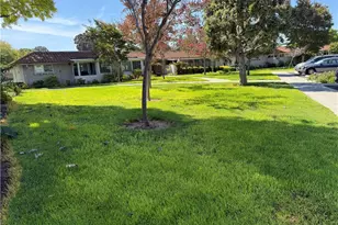 2186 Via Mariposa E, Laguna Woods, CA 92637 - Photo 3