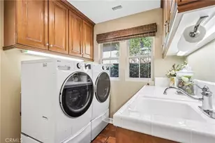 31 Portalon Ct, Ladera Ranch, CA 92694 - Photo 21