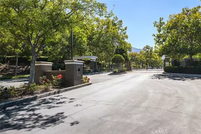 1055 Lowry Ranch, Corona, CA 92881 - Photo 7