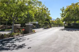 1055 Lowry Ranch, Corona, CA 92881 - Photo 7