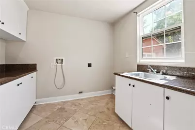 1055 Lowry Ranch, Corona, CA 92881 - Photo 21