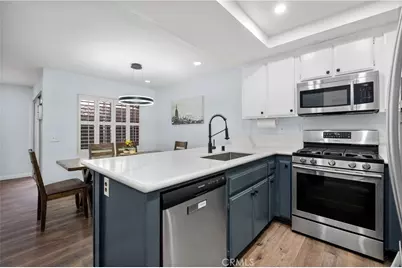 336 Lemon, Irvine, CA 92618 - Photo 11