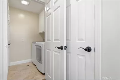 6051 Broadstone Circle, Huntington Beach, CA 92648 - Photo 35