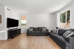 7611 N Honor, Van Nuys, CA 91405 - Photo 5