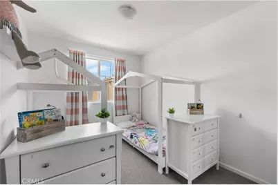 7611 N Honor, Van Nuys, CA 91405 - Photo 13