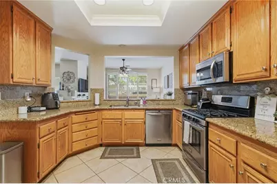 956 N Turner #27, Ontario, CA 91764 - Photo 9