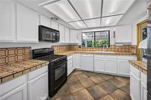 26682 Aracena Dr, Mission Viejo, CA 92691 - Photo 11