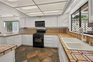 26682 Aracena Dr, Mission Viejo, CA 92691 - Photo 13