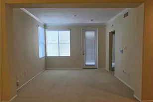 3353 Watermarke, Irvine, CA 92612 - Photo 5