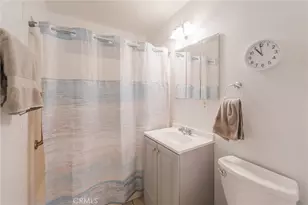 13928 Carfax Ave, Bellflower, CA 90706 - Photo 23