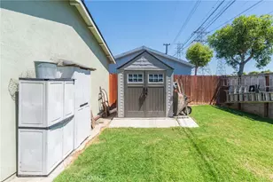 13928 Carfax Ave, Bellflower, CA 90706 - Photo 29