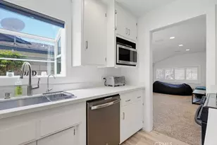 16302 Nassau, Huntington Beach, CA 92649 - Photo 17