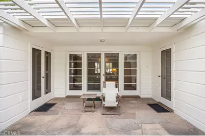366 El Encanto Dr, Pasadena, CA 91107 - Photo 15