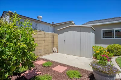 2467 Marisa, Simi Valley, CA 93065 - Photo 25
