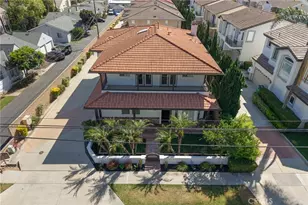 267 Mesa Dr, Costa Mesa, CA 92627 - Photo 29
