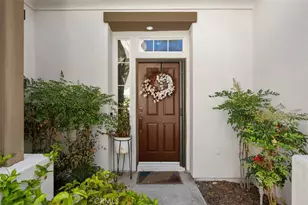18 Lansdale Ct, Ladera Ranch, CA 92694 - Photo 3