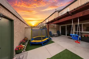 10815 Onyx Ct, Fountain Valley, CA 92708 - Photo 9