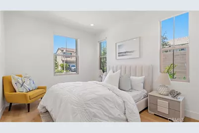 218 Evaroad, Irvine, CA 92602 - Photo 9