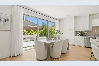 218 Evaroad, Irvine, CA 92602 - Photo 25