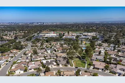 4981 Paseo Segovia, Irvine, CA 92603 - Photo 51