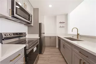 802 Coriander Dr, Torrance, CA 90502 - Photo 1
