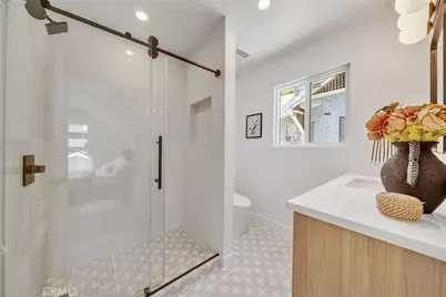 1606 1/2 N Kingsley, Los Angeles, CA 90027 - Photo 23
