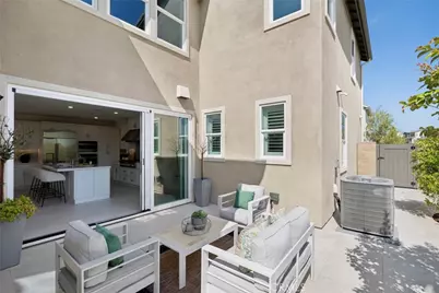 306 Treble, Irvine, CA 92618 - Photo 13
