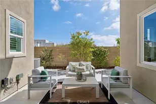306 Treble, Irvine, CA 92618 - Photo 9