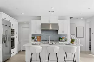 306 Treble, Irvine, CA 92618 - Photo 5