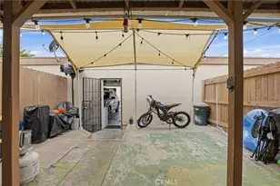 2971 Bradford, Santa Ana, CA 92707 - Photo 19