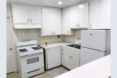 2302 Oak Street, Santa Monica, CA 90405 - Photo 9