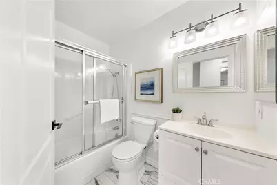 13791 Solitaire, Irvine, CA 92620 - Photo 17