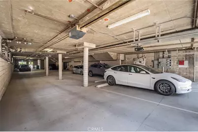 1715 Armacost Avenue #2, Los Angeles, CA 90025 - Photo 43