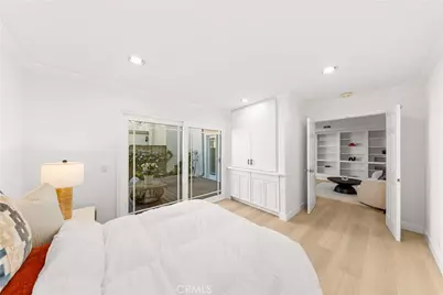 54 Willow Tree, Irvine, CA 92612 - Photo 17