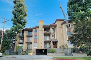 18600 Clark St, Tarzana, CA 91356 - Photo 1