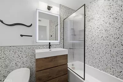 25072 Southport, Laguna Hills, CA 92653 - Photo 17