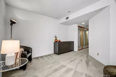 35 Linden Ave Unit 304, Long Beach, CA 90802 - Photo 31