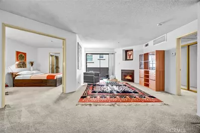 35 Linden Ave Unit 304, Long Beach, CA 90802 - Photo 7