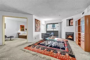 35 Linden Ave, Long Beach, CA 90802 - Photo 1