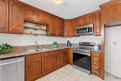 23282 Orange Avenue #6, Lake Forest, CA 92630 - Photo 3
