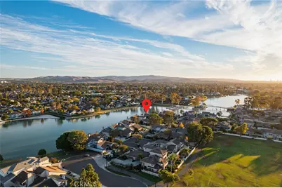 25 Lakeview #60, Irvine, CA 92604 - Photo 3