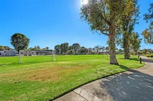 27 Campanero, Irvine, CA 92620 - Photo 25