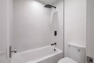 229 Springview, Irvine, CA 92620 - Photo 9